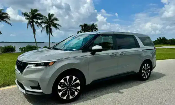 2024 Kia Carnival rental vehicle, Southwest Florida waterfront